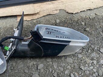 Zrcátka octavia 2 - 3