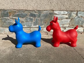 Ludi Skákací pes modrý a hopsadlo poník John Ponny červený - 3