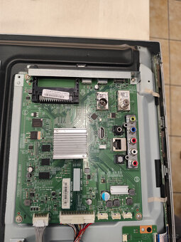 Philips 32PFS5823/12 - náhradní díly - 3