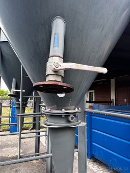 Silo - 3