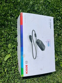 Nabíječku  Bosch smart - 3