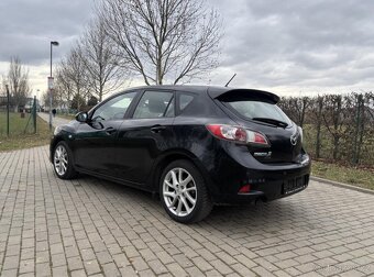 Mazda 3 1.6 Edition FACELIFT (r. v. 2012) 138tkm - benzín - 3