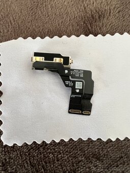 iPhone 14 Pro kamery - 3