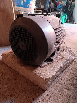 Elektromotor - 3