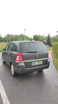Opel Zafira - 3