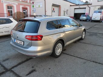 Prodám Volkswagen PASSAT Kombi 2.0 TDi 110kW DSG - 3