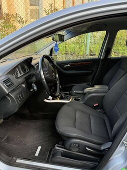 Prodám Mercedes-Benz B200 - 3