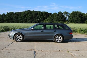 MERCEDES BENZ E 220CDI,KOMBI,TAŽNÉ,MANUÁL,ORIG.KM - 3