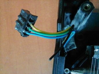 Nefunkční RX 580 2048 sp - 3