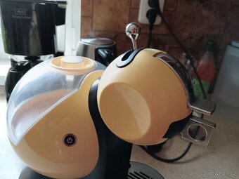 Dolce Gusto - kávovar - 3