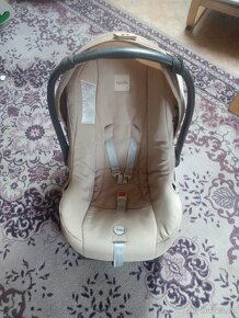 Inglesina autosedačka pro miminka se základnou - 3