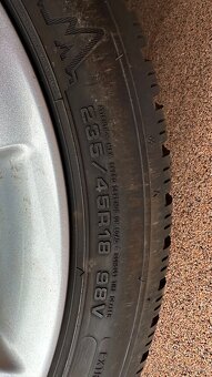 Zimní kola 235/45 R18 - 3