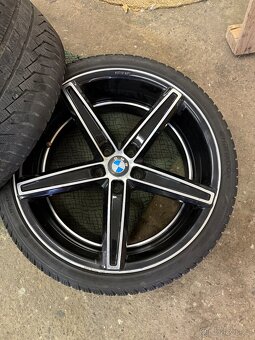 Kola BMW R20 - 3
