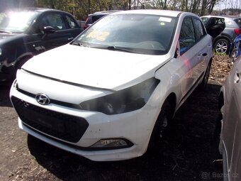 Hyundai i20 1.2i-84 Eddition - 3