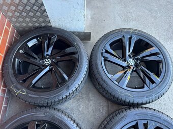 Alu 19" 5x112 VW Valencia Black Tiguan R-line zimní 85% - 3