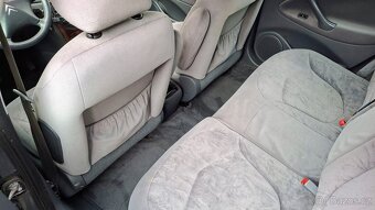 Citroën C5 2.2 HDI 16V - 3