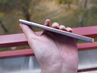 Samsung Galaxy S21+ 5G--128 gb--8 gb ram - 3