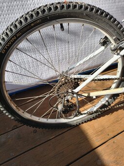 Dětské trekové kolo 24" Rockrider ST100 - 3