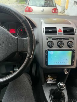 Volkswagen Touran – 77 kW, 7 míst, manuál - 3