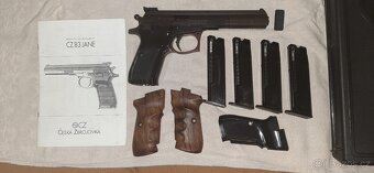 CZ 83 JANE 22 LR SE 4. ZÁSOBNÍKY A ZÁVITEM NA ÚSTÍ HLAVNĚ - 3
