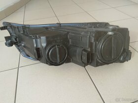 Levý přední halogenový světlomet ŠKODA Octavie III - 3