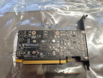 Profesionální grafika PNY NVIDIA Quadro P400, 2GB - 3