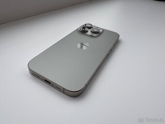 Apple iPhone 16PRO 128GB Přírodní titan - 3