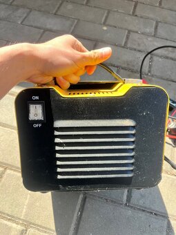 Auto nabijecka Starline CB-20 (12/24 V - 3