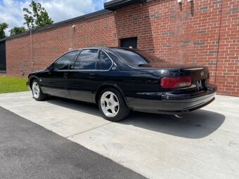 Chevrolet Impala SS - 3