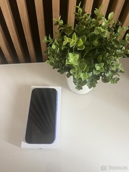 IPhone 16 - 3