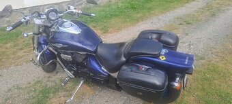 Suzuki Intruder M800 - 3