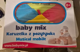 Kolotoč nad postýlku - 3