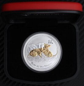 1 oz Rok Myši 2008 zlacený reliéf stříbrná mince - 3