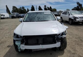 Volvo XC 40 T5 AWD Momentum - 3
