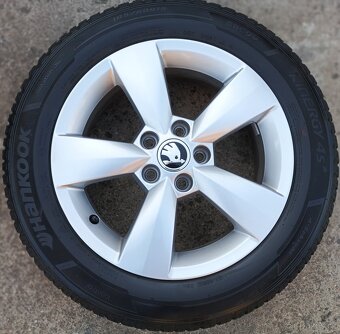 Originál sada disků Škoda Fabia III, Rapid 5x100 R15 Carme - 3
