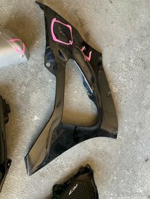 Yamaha R7-díly - 3