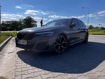 BMW 530xd, 2022, TOP STAV, pravidelný servis,webasto - 3