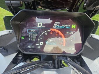 BMW S1000XR - 3