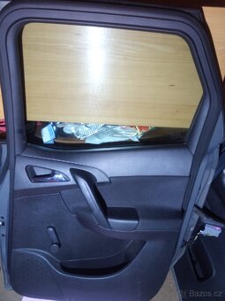 Dveře zadní Opel Meriva 2010 B limuzína - 3