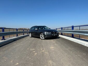 BMW 320d F31 Sport Line 2019 – Full LED, panorama, tažné - 3