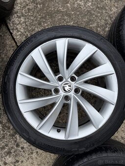 Originální alu kola Škoda 5x112 235/45 R18 Turbine/Pegasus - 3