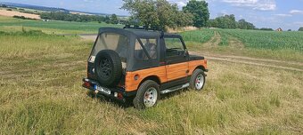 Suzuki Samurai - 3