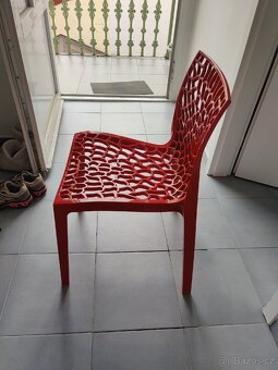 Židle - 3