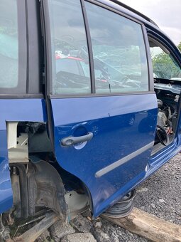 Pravé zadní dveře Vw Touran 1T3 r.v. 2010-2015 - 3