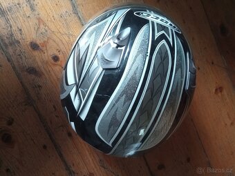 Helma na motorku - 3