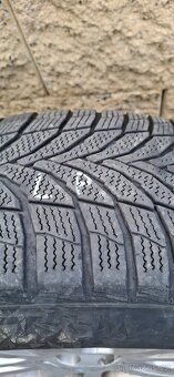 235/65r17 Nexen zimni - 3