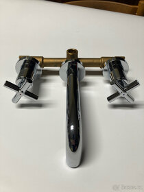 vodovodní baterie Roca Loft A5A4743C00  Umyvadlová podomítko - 3