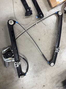 BMW X5 e53 4.8 is lemy - 3