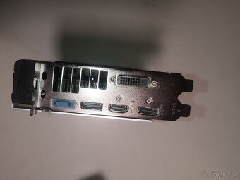 Grafická karta SAPPHIRE NITRO+ Radeon RX 470 4GB - 3