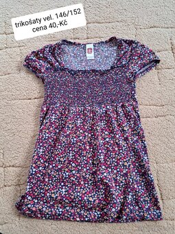 Šaty různé velikosti - 3